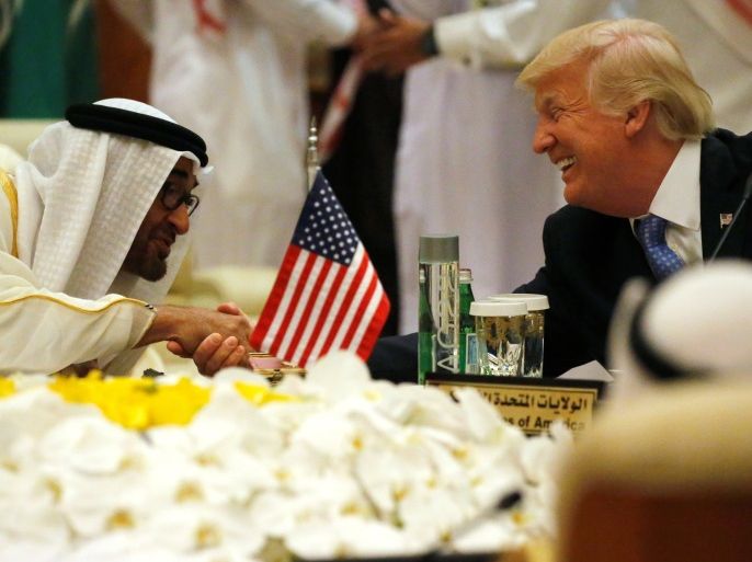 plog - President Donald Trump shakes hands with Abu Dhabi Crown Prince and Deputy Supreme Commander of the United Arab Emirates (UAE) Armed Forces Mohammed bin Zayed al-Nahayan as he sits down to a meeting with of Gulf Cooperation Council leaders during their summit in Riyadh, Saudi Arabia May 21, 2017. REUTERS/Jonathan Ernst