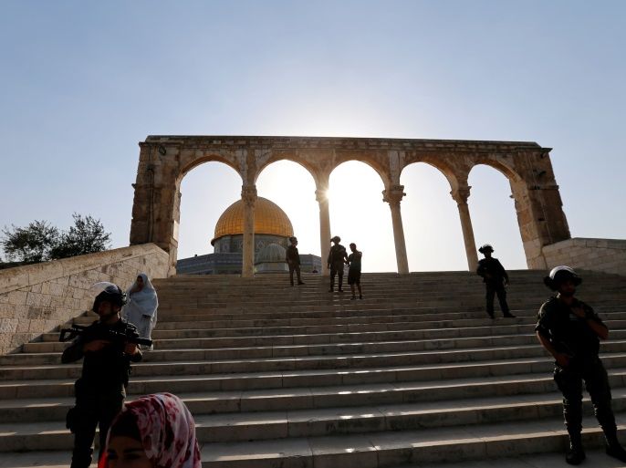Israeli security forces stand at the compound known to Muslims as Noble Sanctuary and to Jews as Temple Mount, after Israel removed all security measures it had installed at the compound, and Palestinians entered the compound in Jerusalem's Old City July 27, 2017. REUTERS/Muammar Awad TPX IMAGES OF THE DAY