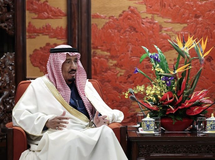 BEIJING, CHINA - MARCH 14: Saudi Crown Prince Salman bin Abdulaziz meets Chinese Vice Premier Li Keqiang at the Ziguangge Pavilion in the Zhongnanhai leaders' compound in Beijing on March 14, 2014 in Beijing, China. Saudi Crown Prince Salman bin Abdulaziz is on a four-day state visit to China from March 13 to 16. (Photo by Lintao Zhang/Getty Images)