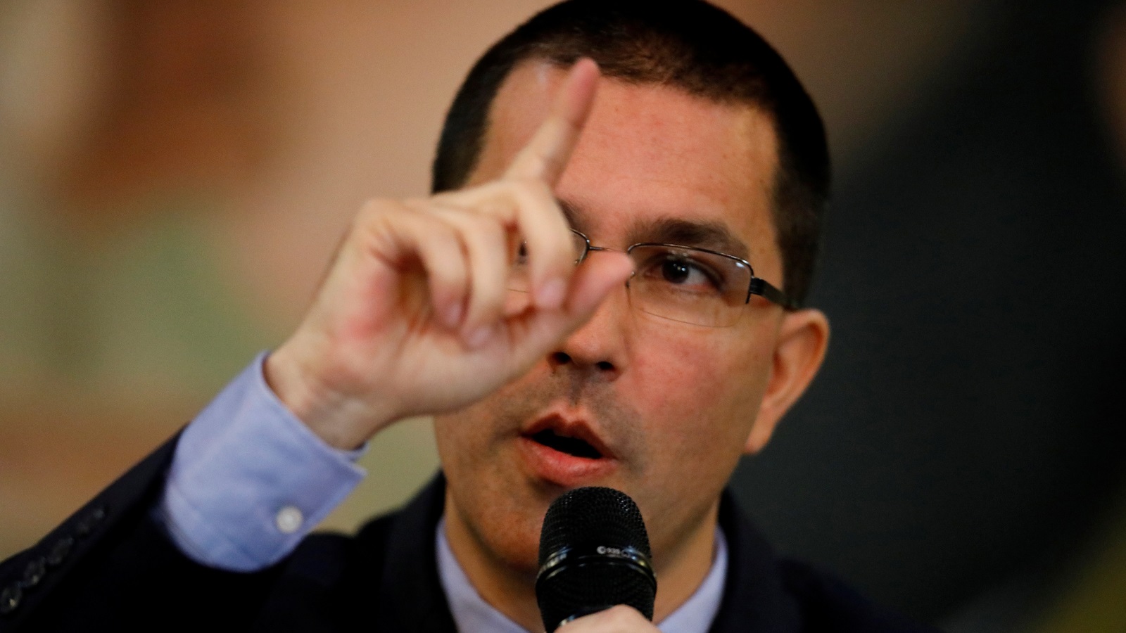 وزير خارجية فنزويلا: تهديدات ترمب وقحة وتدفع باتجاه زعزعة الاستقرار (رويترز)