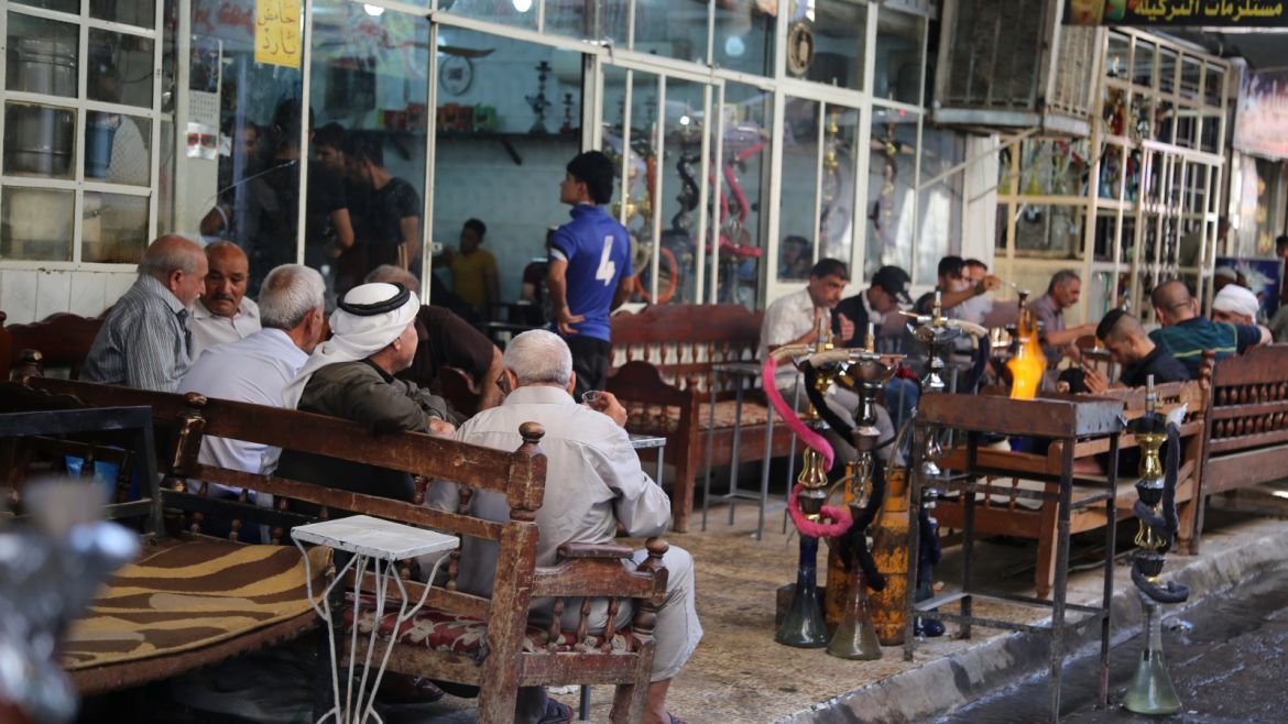 مقهى شعبي في منطقة النبي يونس في الموصل