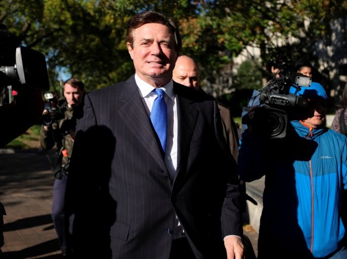 Former Trump 2016 campaign chairman Paul Manafort leaves U.S. Federal Court after being arraigned on twelve federal charges in the investigation into alleged Russian meddling in the 2016 U.S. presidential election in Washington, U.S. October 30, 2017. REUTERS/James Lawler Duggan