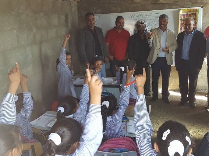 افتتاح غرفتين دراسيتين في تجمع أبو نوار البدوي شرق القدس