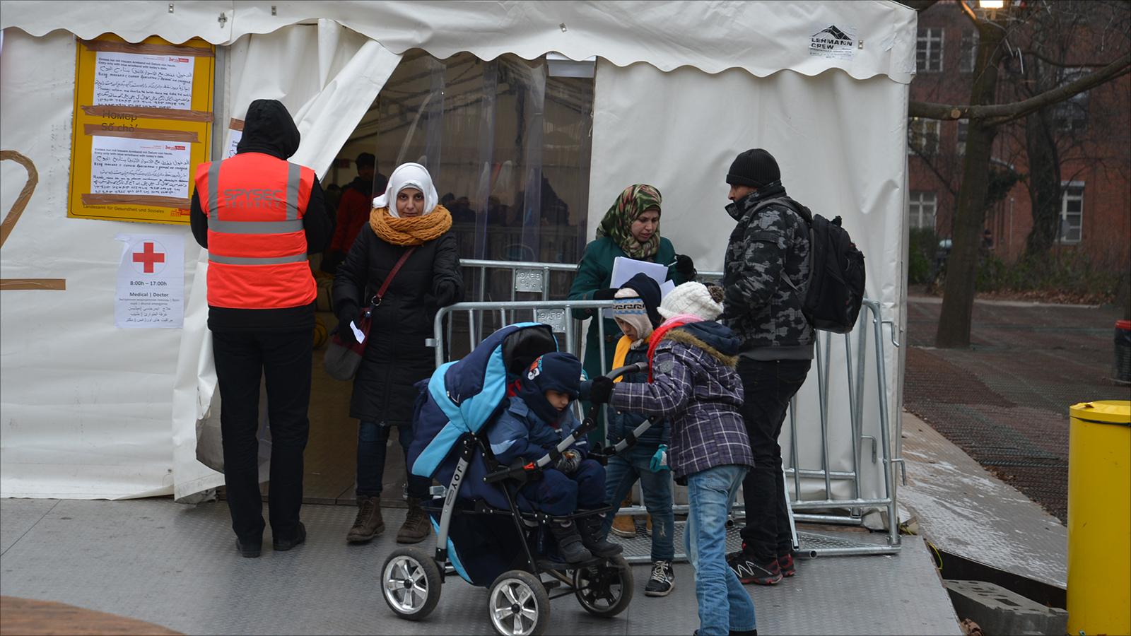 السلطات الألمانية تتوقع انخفاض أعداد اللاجئين القادمين إلى البلاد عن مئتي ألف هذا العام (الجزيرة)