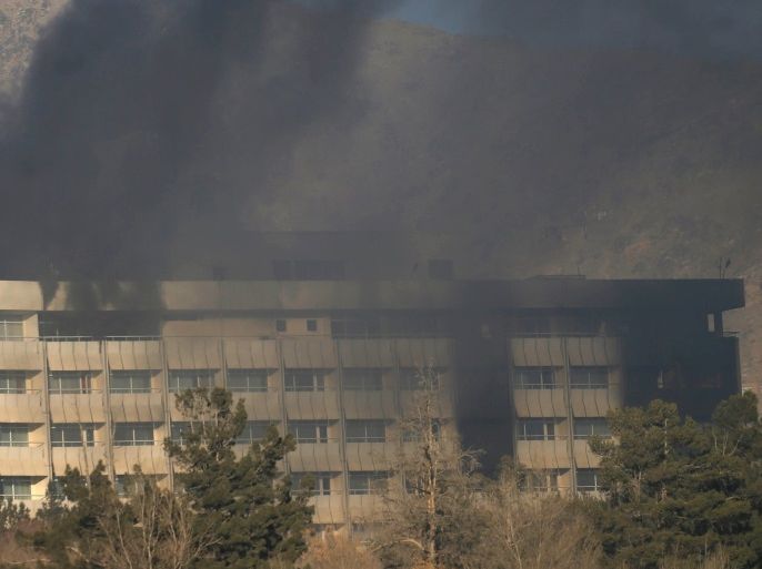 Smoke rises from the Intercontinental Hotel during an attack in Kabul, Afghanistan January 21, 2018.REUTERS/Mohammad Ismail