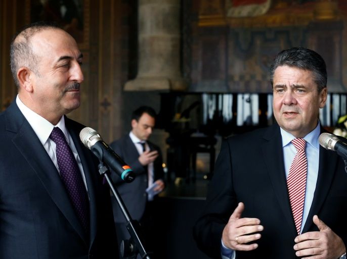 German Foreign Minister Sigmar Gabriel and his Turkish counterpart Mevlut Cavusoglu attend a news conference in Goslar, Germany, January 6, 2018. REUTERS/Ralph Orlowski