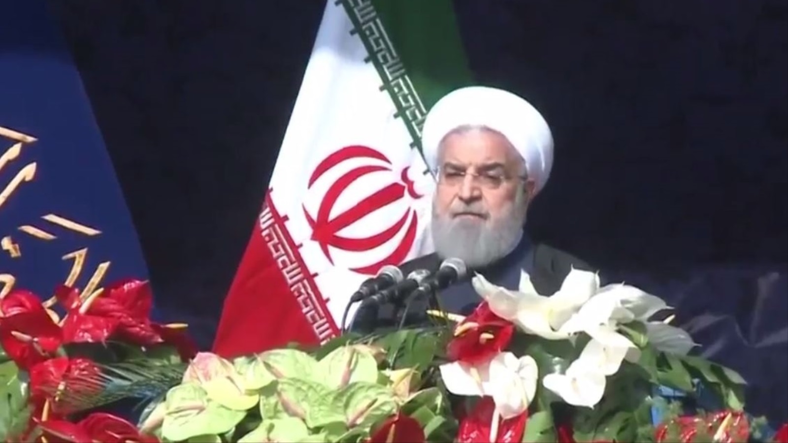 ‪روحاني: مشاركة الشعب في المسيرات رد على مؤامرات أميركا الجديدة‬ (الجزيرة)
