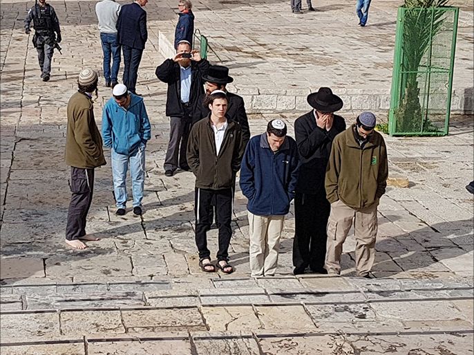 القدس- مجموعات من المستوطنين تقتحم المسجد الأقصى اليوم - المصدر: من مصور الأوقاف للجزيرة نت