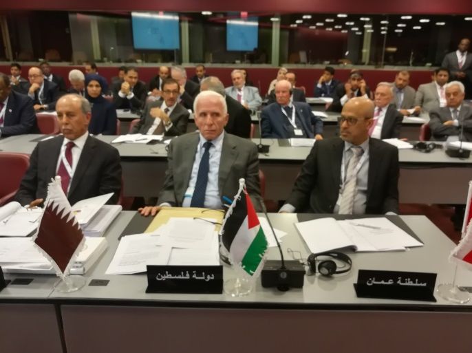 عزام الأحمد (وسط) يترأس وفد المجلس الوطني الفلسطيني في اجتماعات الدورة 138 للاتحاد البرلماني الدولي