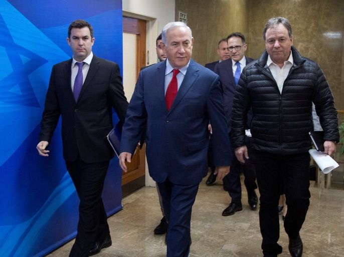 Israeli Prime Minister Benjamin Netanyahu arrives ahead of the weekly cabinet meeting at the Prime Minister's office in Jerusalem, March 11, 2018. REUTERS/Oded Balilty/Pool