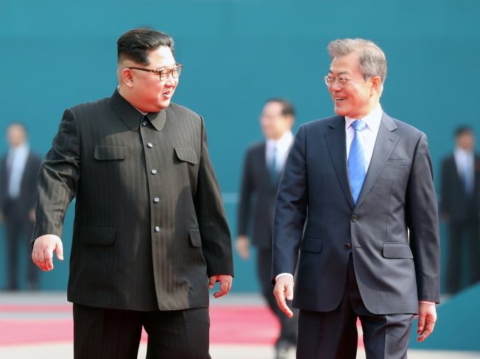 زعيما كوريا الجنوبية وكوريا الشمالية يلتقيان عند الحدود الفاصلة