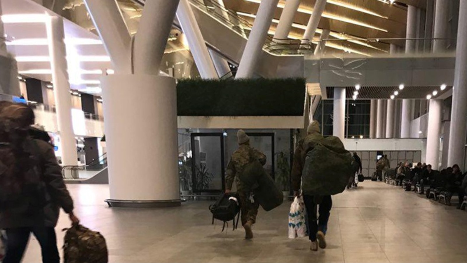 مطار روستوف بجنوب سوريا مثّل النقطة الرئيسية لنقل المقاتلين لجبهات القتال بسوريا 