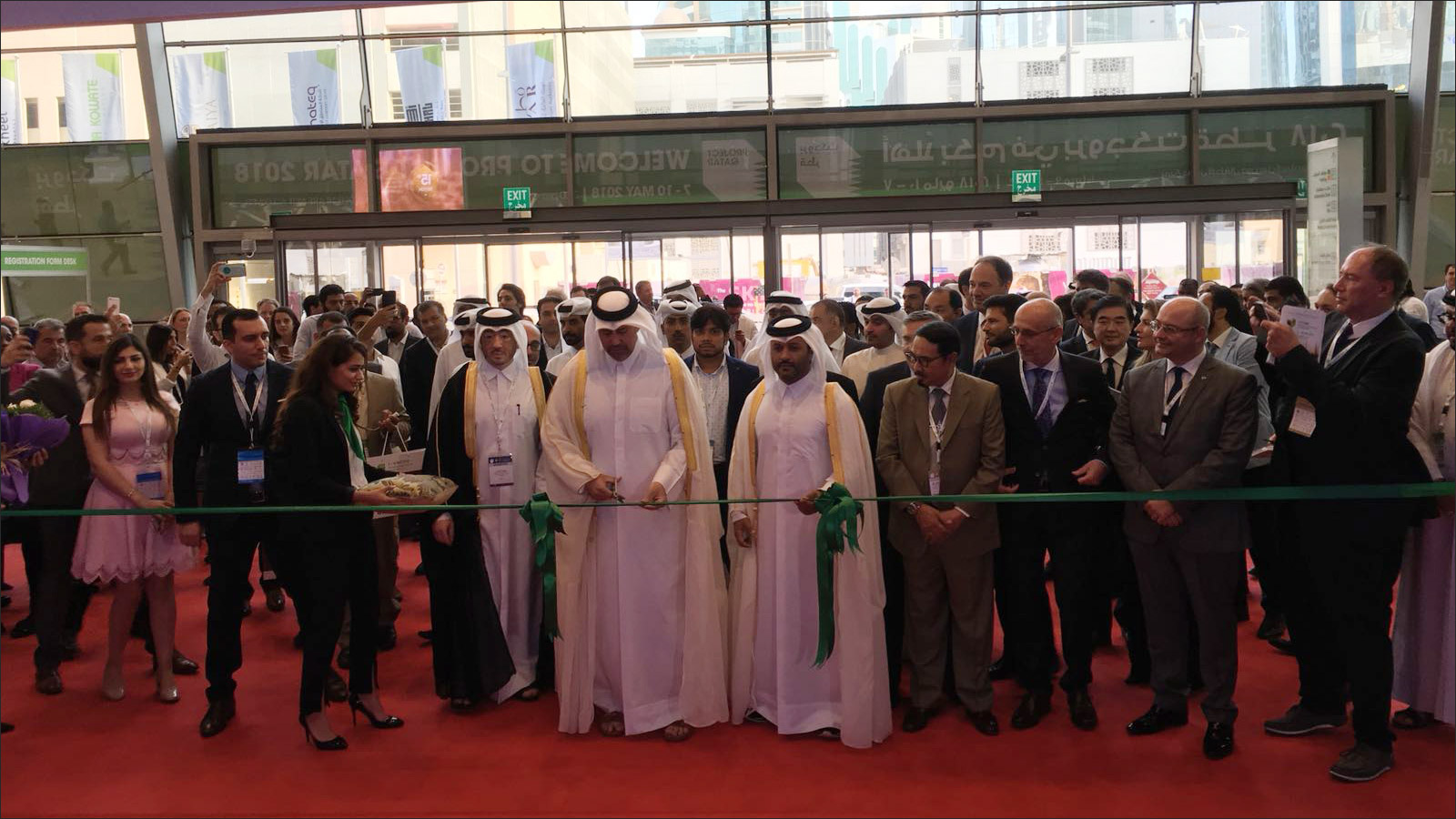 وزير الاقتصاد والتجارة القطري يفتتح معرض بروجكت قطر (الجزيرة)
