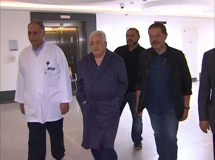 أرجأ الأطباء في المستشفى الاستشاري في رام الله، مغادرة الرئيس الفلسطيني محمود عباس للمستشفى وذلك لإجراء مزيد من الفحوص. وقال المدير الطبي للمستشفى الدكتور /سعيد سراحنه/ في بيان،