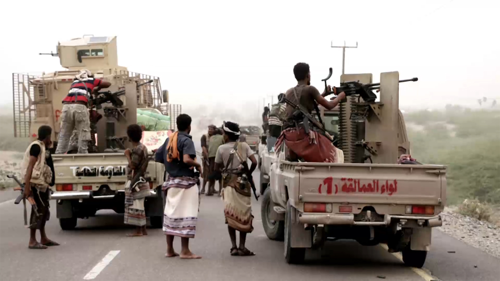 ‪قوات الحكومة اليمنية في الحديدة‬ (الجزيرة)