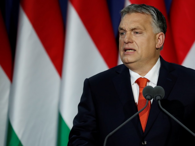 ‪رئيس الوزراء المجري يشيد بموقف إيطاليا‬  رئيس الوزراء المجري يشيد بموقف إيطاليا (رويترز)