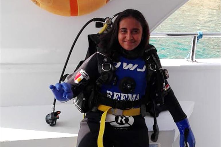 طفلة مصرية تحقق رقمًا قياسيًا في "أطول غطسة تحت الماء"