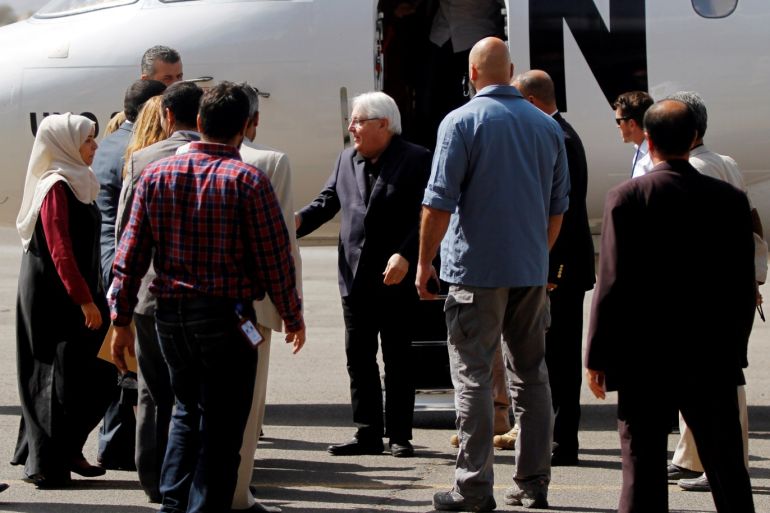 U.N. envoy to Yemen Martin Griffiths arrives at Sanaa airport, Yemen November 21, 2018. REUTERS/Mohamed al-Sayaghi???