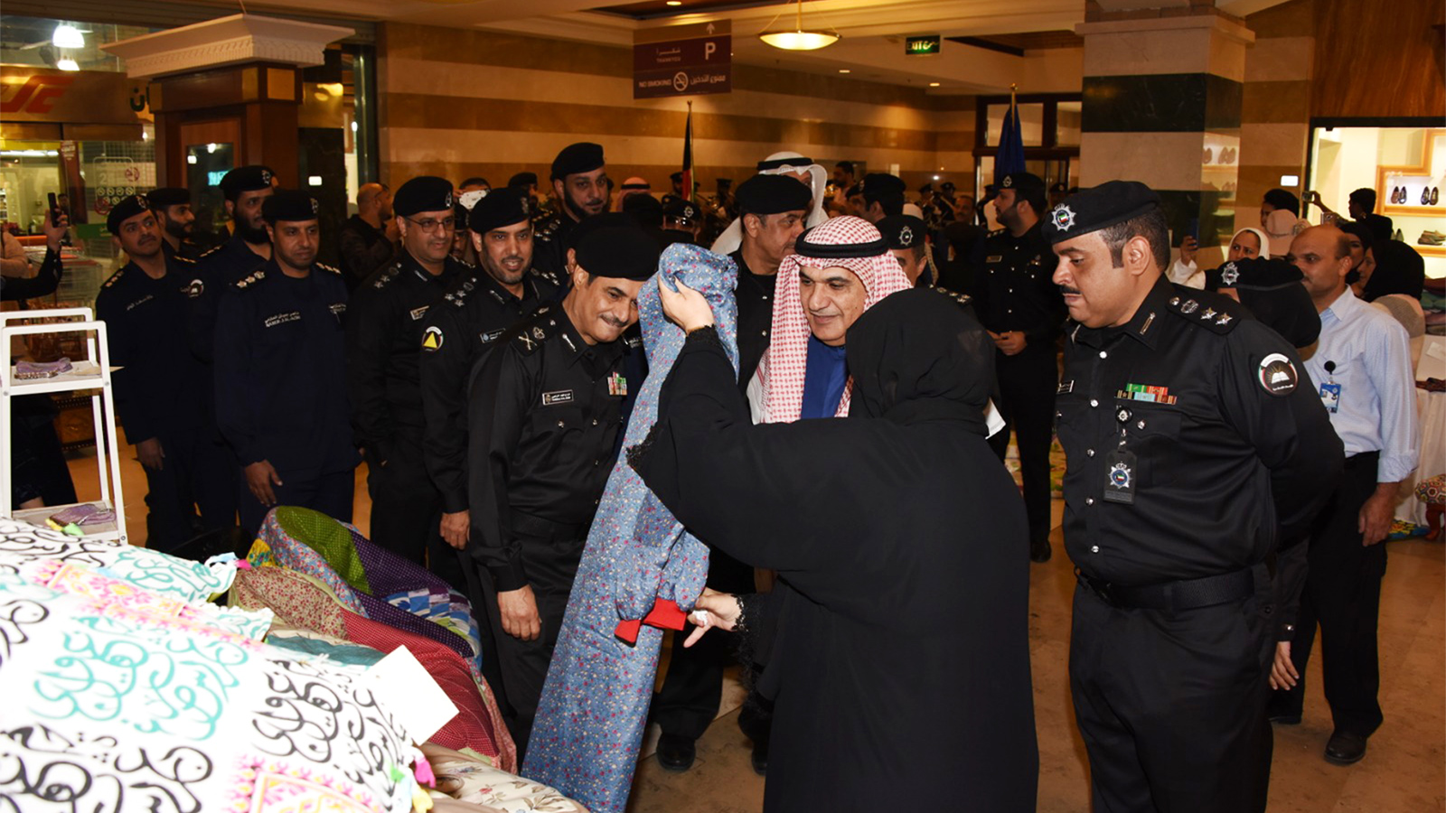 المؤسسات الإصلاحية الكويتية تبنت تدريب النزلاء على الحرف اليدوية (الجزيرة نت)