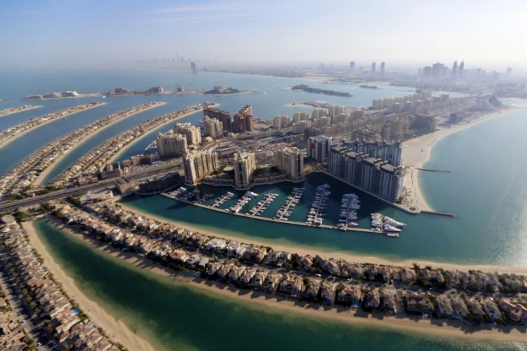 A general view of the Jumeirah neighbourhood in Dubai, UAE December 9, 2015. Picture taken December 9, 2015. REUTERS/Karim Sahib/Pool