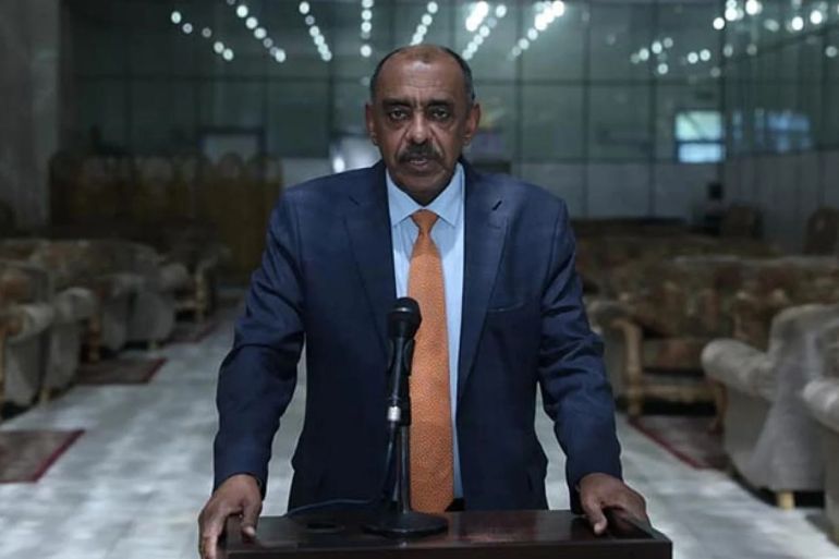 وزير الخارجية السوداني المكلف علي الصادق