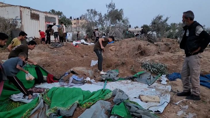 غارتان إسرائيليتان تستهدفان خيام النازحين في حي زعرب برفح