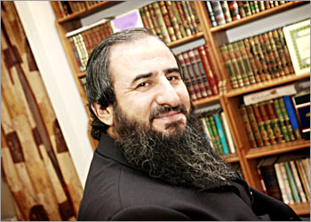 Iraqi-Kurd Mullah Krekar poses for photographers 247 November 2003 in Oslo, Norway. Norway rejected 24 November Jordan's extradition request for Mullah Krekar, a refugee and ex-leader of a militant Islamic group, wanted by western intelligence agencies for his suspected ties with al-Qaida. Krekar said the documentation did not provide sufficient grounds to open the case. AFP PHOTO/Heiko Junge/SCANPIX NORWAY OUT