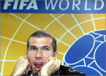afp/Real Madrid's French midfield star Zinedine Zidane takes part in a press conference 15 December 2003 at the FIFA seat in Basel. Zinedine Zidane was named FIFA Player of the Year today for the third time, ahead of Arsenal's French player Therrry Henry and Brazilian teammate Ronaldo