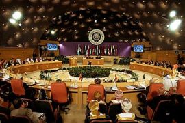 f: A general view shows the closing session of the 16th Arab League Summit in Tunis