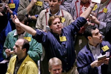 ENA - Traders buying and selling April Crude Oil contracts on the floor of the New York Mercantile Exchange, Friday 18 March 2005.