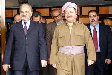 f_Shiite politician Ibrahim al-Jaafari (L), likely to become Iraq's next prime minister,