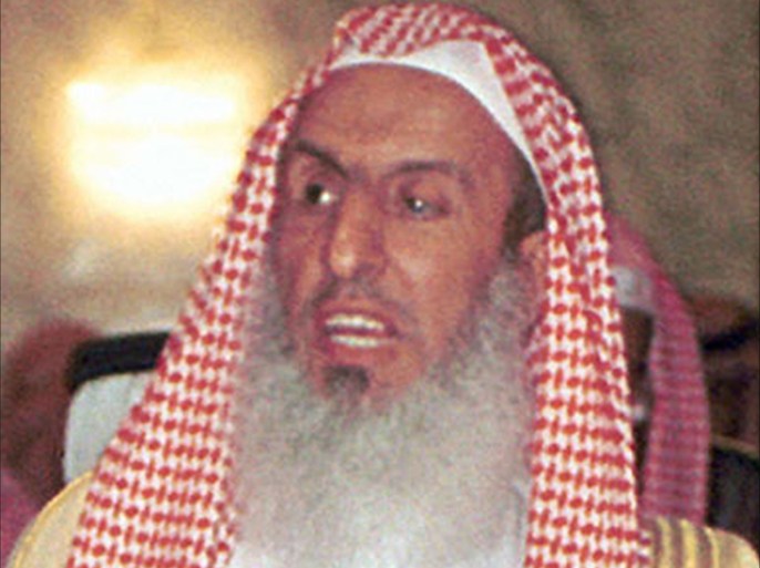 (FILES) -- This file picture taken on an unspecified date in 2002 shows Saudi Arabia's Grand Mufti Sheikh Abdul Aziz al-