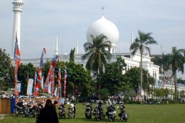 صورة مساجد في إندونيسيا