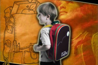 خطر حقائب الظهر الثقيلة على أطفال المدارس