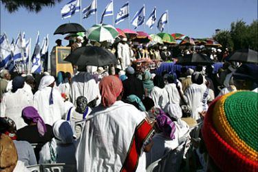 f_Ethiopian Jews pray during the Sigd holiday marking the desire for 'return to Jerusalem'