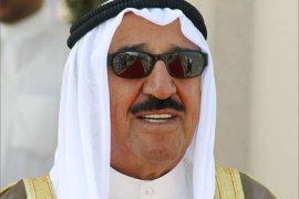 (FILES) File picture dated 9 March 2004 shows Sheikh Sabah al-Ahmad al-Sabah at Kuwait international airport.