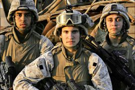 f_Picture taken 20 December 2005 shows Brazilian-born US marines Lance Corporal Felipe Santos