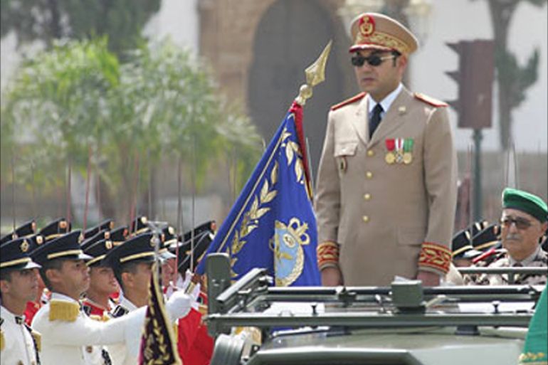 f_Moroccan King Mohammed VI reviews a regiment of the Moroccan army in Rabat 14 May 2006 to celebrate the 50th year of the Moroccan Royal Armed Forces.