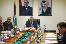 f_Palestinian Prime Minister Ismail Haniya chairs the weekly cabinet meeting, 06 June 2006 in Gaza City. Haniya called for more talks with rival group Fatah after the green light was given to hold a referendum on a statehood plan opposed by his Hamas faction. AFP PHOTO/SAMUEL ARANDA
