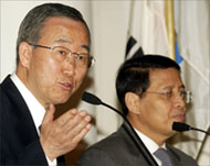 بان كي مون مع وزير الخارجية الإندونيسي (رويترز-أرشيف)