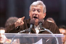 f_Mexican presidential candidate Andres Manuel Lopez Obrador, of leftist Party of the Democratic Revolution (PRD), delivers a speech to followers 05 September, 2006 at Mexico City's Zocalo Square. Mexico's electoral tribunal declared 05 September,