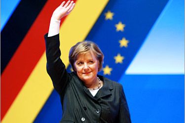 AFP / German Chancellor and Chairman of the Christian Democratic Union (CDU) Angela Merkel acknowledges the applause after addressing the 20th congress of the CDU at