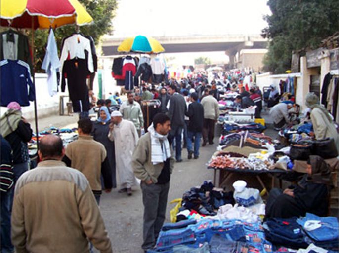 " سوق الجمعة" بمصر .. بدائية البيع وغياب الدولة