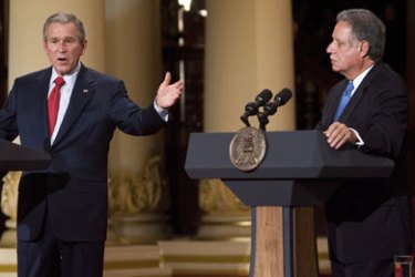 US President George W. Bush speaks during a joint press conference with Guatemalan President Oscar Berger (R) 12 March 2007 in the Reception Hall of the National Palace in