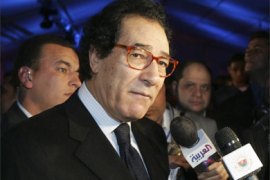 Farouk Hosni, the Egyptian Minister of Culture, speaks to the press before the world premiere of the 'The Princess of the Sun', an animated French-Belgium cartoon about Tutankhamun's reign held at the pyramids in Giza, March 13 2007.