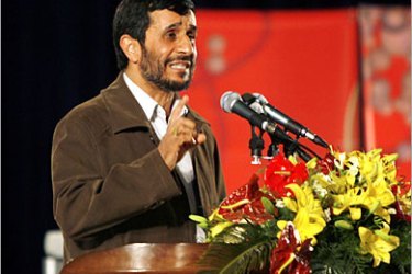 REUTERS/ Iranian President Mahmoud Ahmadinejad speaks during a ceremony at the Natanz nuclear enrichment facility 350 kilometers south of Tehran April 9, 2007. Iran announced on Monday it had begun industrial-scale nuclear fuel production in a fresh snub to the U.N. Security Council, which has