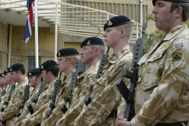 British soldiers attend a handover ceremony in Basra, 550 km (340 miles) south of Baghdad, April 8, 2007