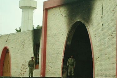صورة للمسجد الأحمر