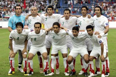 AFP/ Iranian football team players pose for group photo before their match against China in the group C of the Asian Football Cup 2007 at the Bukit Jalil stadium in Kuala Lumpur, 15 July 2007. Regional giants Iran and China fought to a 2-2 draw to leave Asian Cup Group C on a knife-edge
