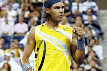 r_Rafael Nadal of Spain reacts to winning the second set over Janko Tipsarevic of Serbia at the U.S. Open tennis tournament in Flushing Meadows, New York,